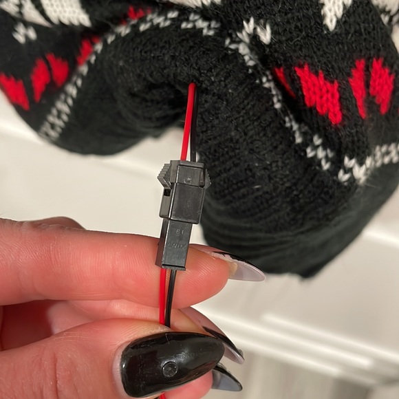 🎄Lights-up dabbing sweater (S) - Picture 9 of 10